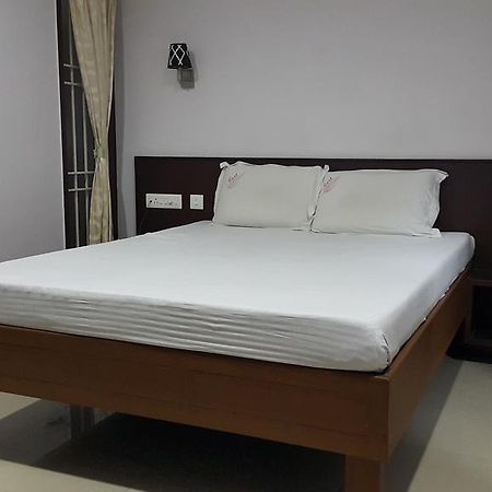 Nest Guest House Pondicherry Esterno foto